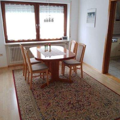 Esszimmer, wird ohne Möbel vermietet