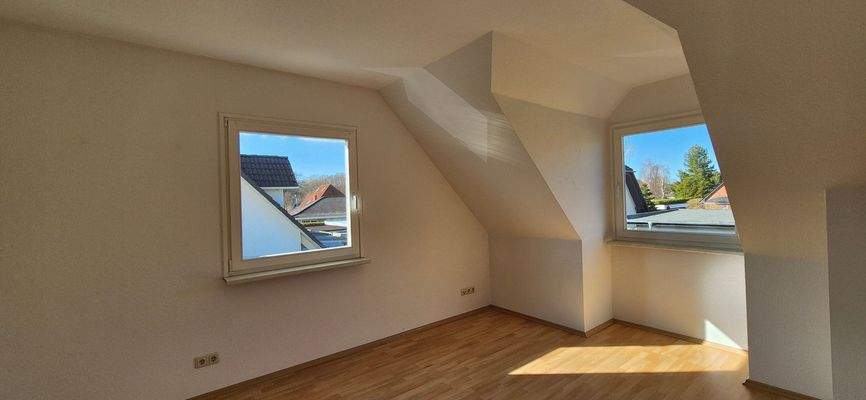 Schlafzimmer/ Kinderzimmer 1