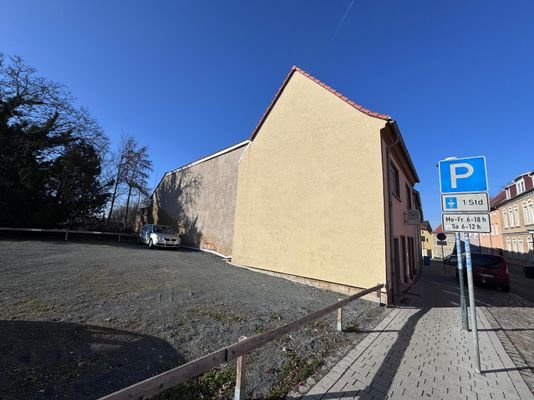 Nachbarparkplatz