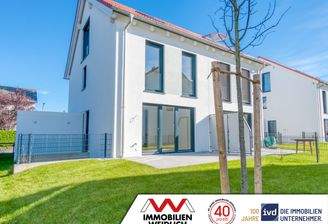 Aussenansicht mit Garten