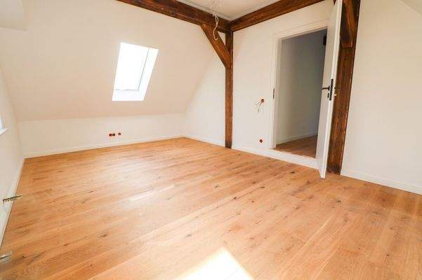 1. Zimmer im Obergeschoss