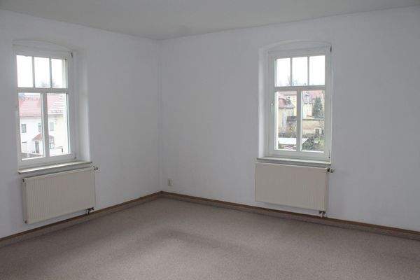 Blick ins Wohnzimmer