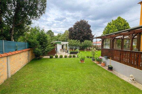 Image Sep 4, 2025, 01_39_57 AM