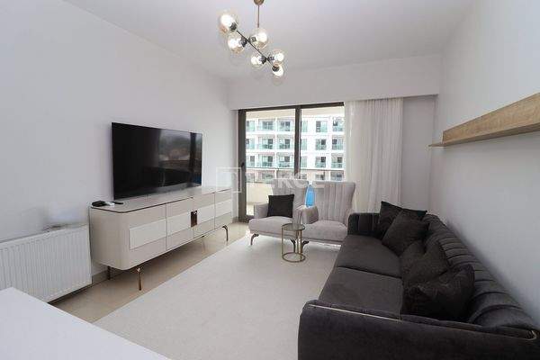 Stylish Apartment Within Walking Distance to the Sea in Tece Mersin