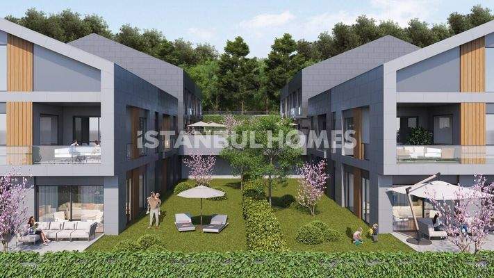 Chic Properties in a Complex Interwined the Nature in Eyupsultan