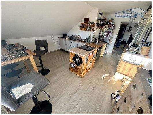 Einladender Küchenbereich - DG