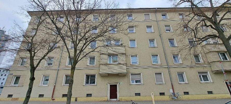 Haus Außenansicht.jpg