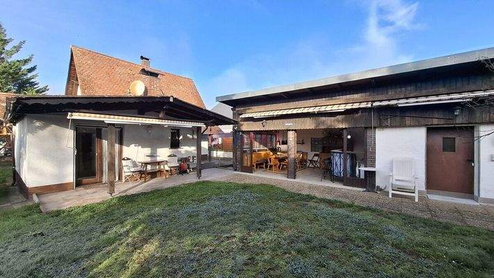 Garten-Nebengebäude