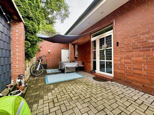 Auffahrt / Hauseingang