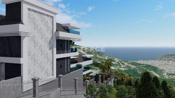 Detached Villas Featuring Infinity Pools in Alanya Tepe