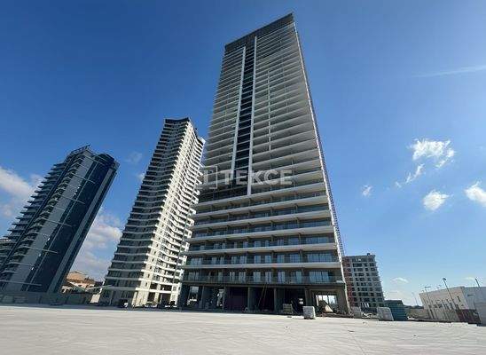 Sea-View Residence Apartments Near the Metro in İzmir Konak