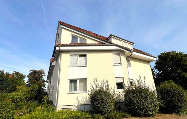 Aussenansicht von der Straße