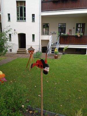 Balkon und Hof mit Zugang EGR