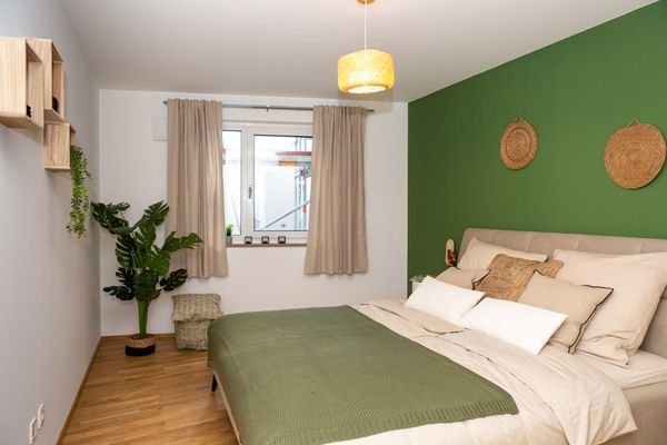 Schlafzimmer d. Musterwohnung