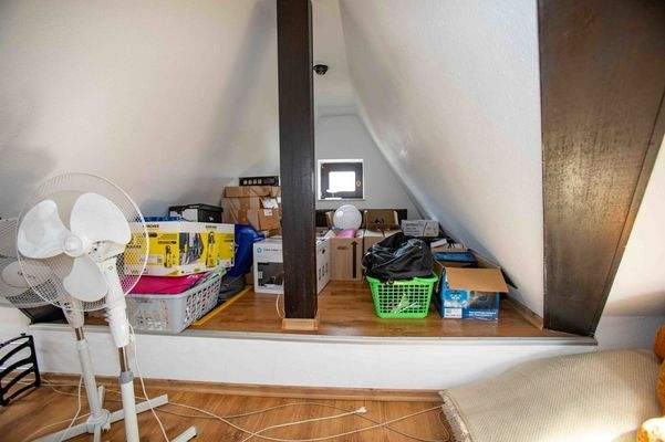 erhöhter Erkerbereich Studio