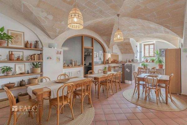 Esszimmer - (KI generiert)