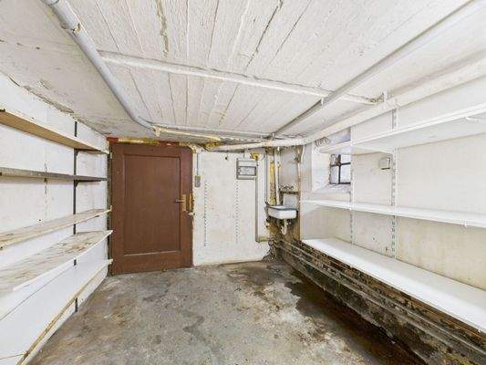 CAM03642G0-PR0048-STILL029