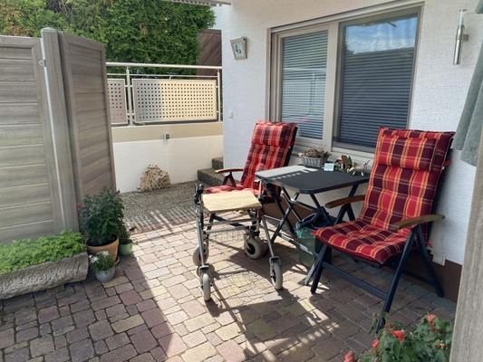 Terrasse unten
