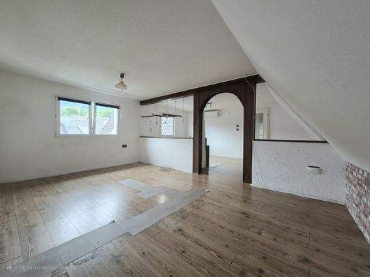 Wohnzimmer 2 Wohnung 2.jpeg