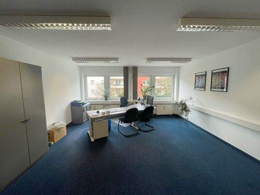 Büro (2)