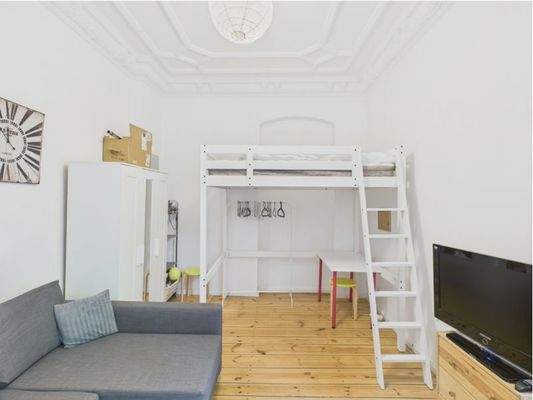 CAM05263G0-PR0017-STILL001