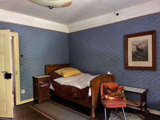 DG - Schlafzimmer 2