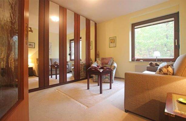 Schlafzimmer im EG - Bild 1