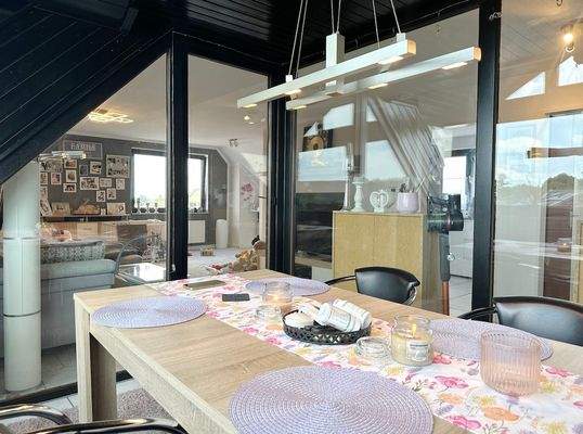 im Atrium-Wintergarten