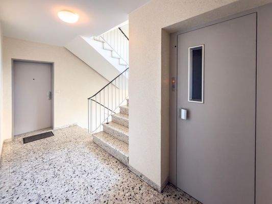 Gepflegtes Treppenhaus