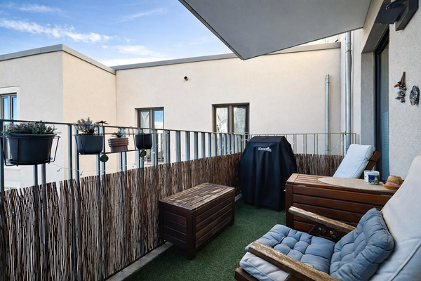 Balkon mit Südwest-Ausrichtung