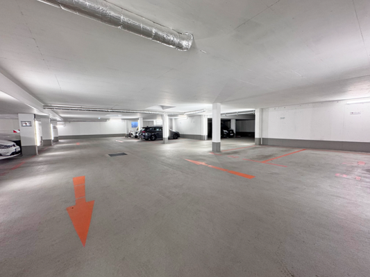 Tiefgaragenstellplatz
