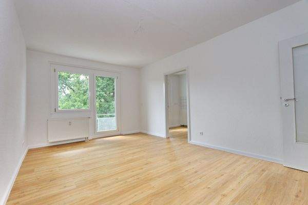 Balkonzugang vom Wohnzimmer