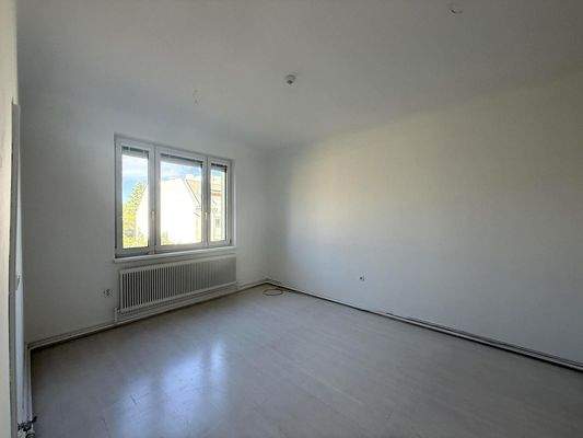 Schlafzimmer 1 von 2