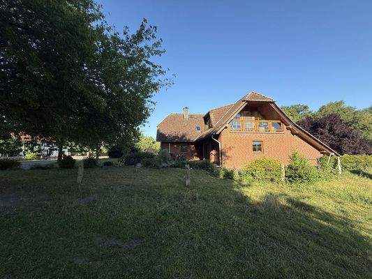 Balkon mit Wiesenblick
