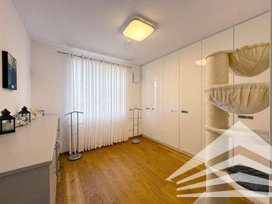 Schlafzimmer II bzw. Home-Office