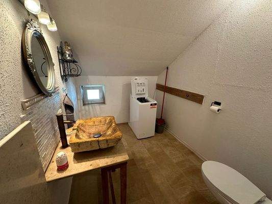 OG Nebenhaus, Gäste WC