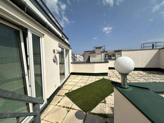 1Xan6qMYMolTo6WJLe8qiJ