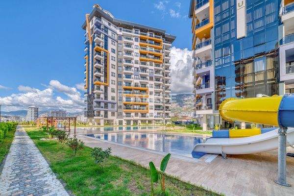Sea View Apartments in Central Mahmutlar, Alanya