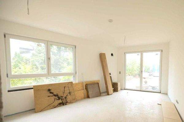 Wohnen mit Zugang Terrasse