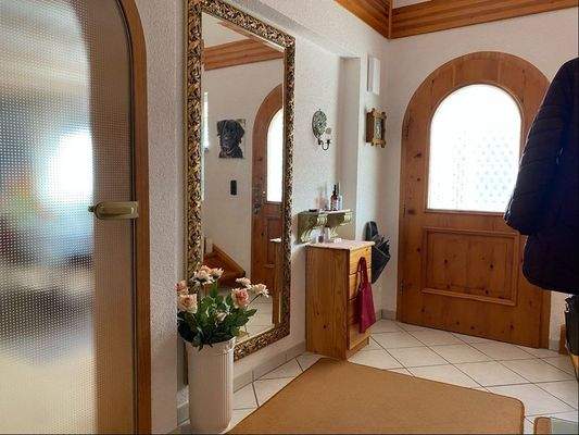 Eingangsbereich - Neubau