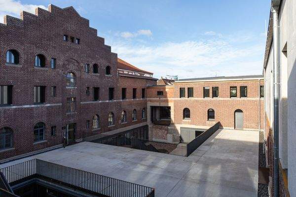Innenhof (Moritz Hettich)
