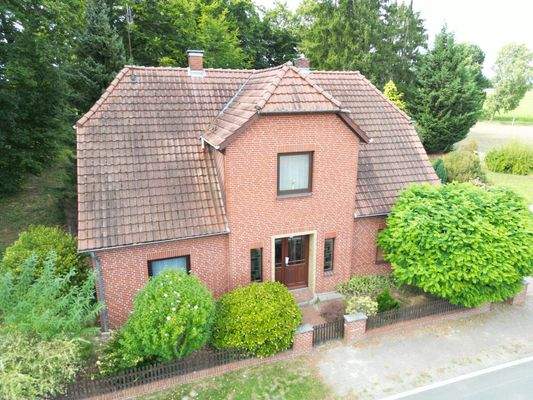 Rotsteinwohnhaus mit Charakter