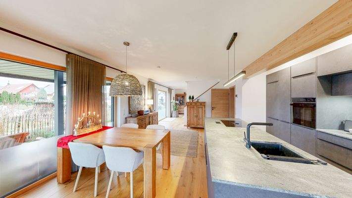 Küche/Essbereich EG 