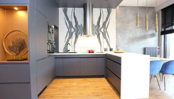 Ready-to-Move Flats on the Main Street in İstanbul Beyoğlu