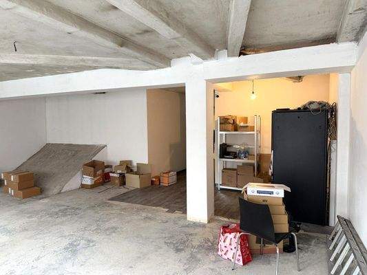 Lager/ Abstellfläche