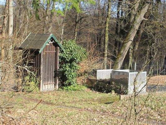 Kompostplatz mit Hüsli!!!.JPG