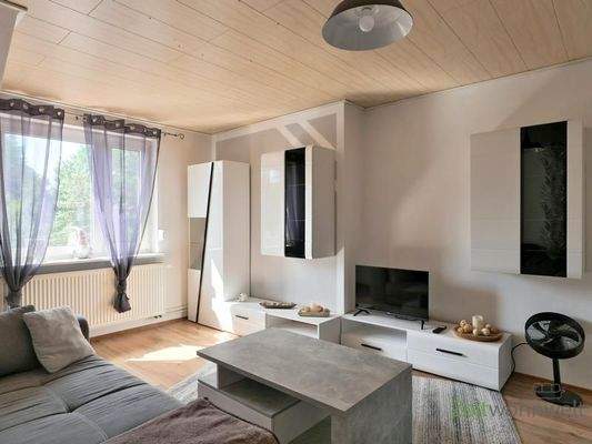 Blick ins Wohnzimmer