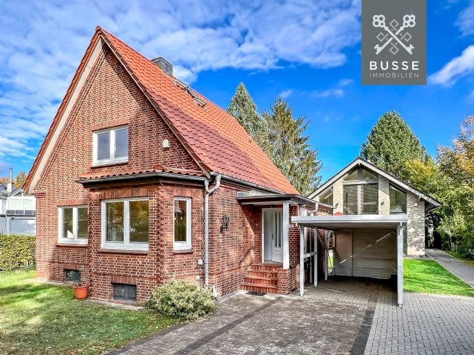SCHMUCKSTÜCK! Wunderschönes Einfamilienhaus mit toller Ausstattung in gesuchter Lage von HH-Boberg.