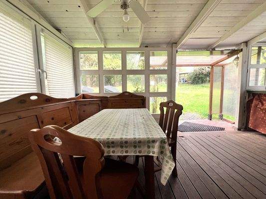 überdachter Terassenbereich