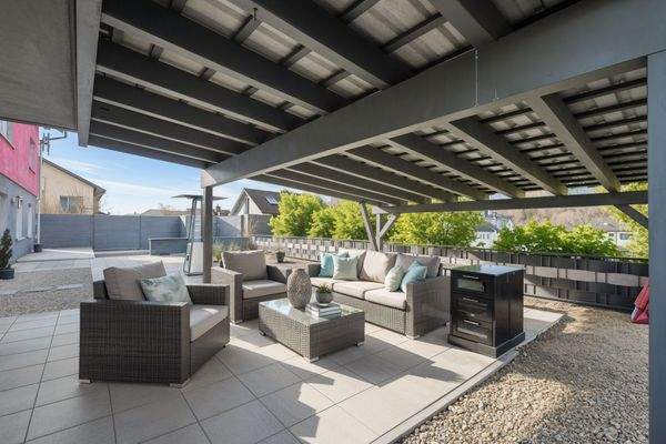 überdachte Terrasse